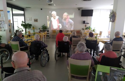 Nevšední kulturní odpoledne v SeniorCentru v Hradci